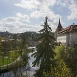 Hotell Garni Mysi Dira 3*