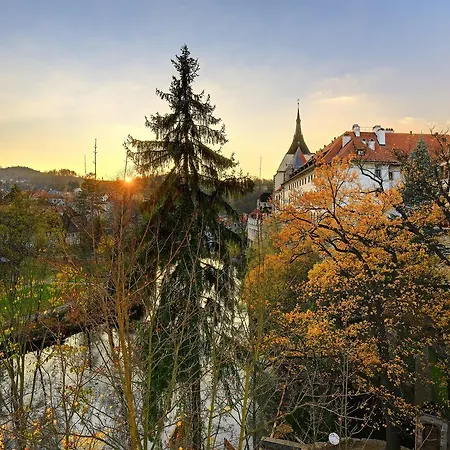 Ξενοδοχείο Garni Mysi Dira