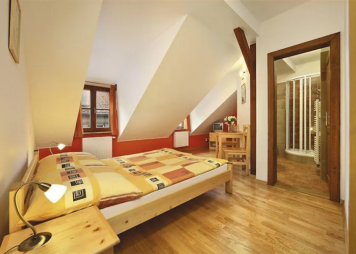 Garni Mysi Dira Hotel