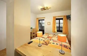 Garni Mysi Dira Český Krumlov